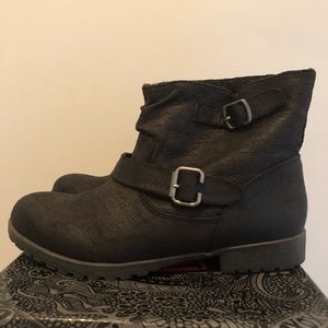 Like New! MIX No6 Ankle Boot.